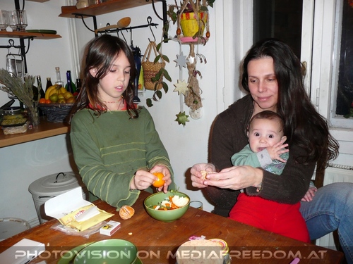 Married with children 6: Janina M.,Jaquie,Enny Mennella