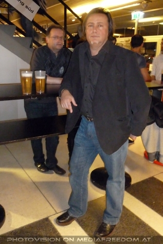 Do nothing till you hear from me 24: Charly Swoboda