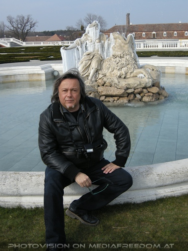 Vor dem Eisbrunnen: Charly Swoboda