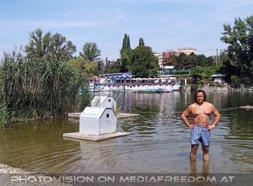 Vor dem Seepferdchen: Charly Swoboda