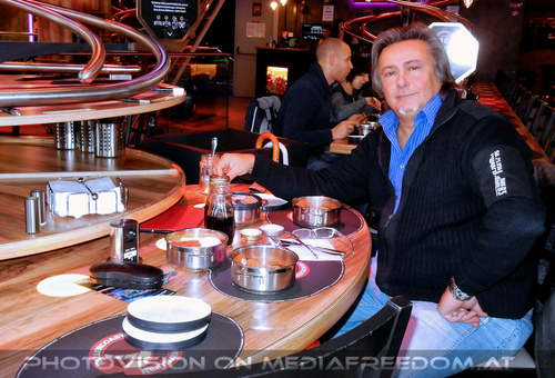 Its showtime 12: Charly Swoboda