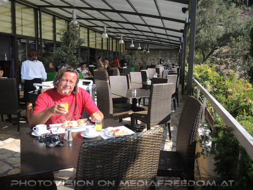 Greek Treatment 05: Charly Swoboda