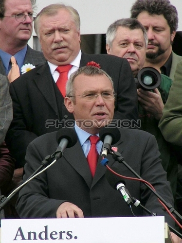 Bleibt alles anders.