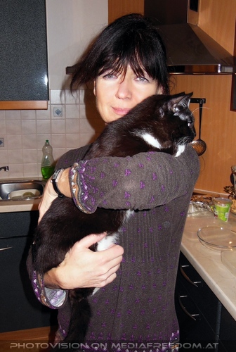 Ebonys healty check 6