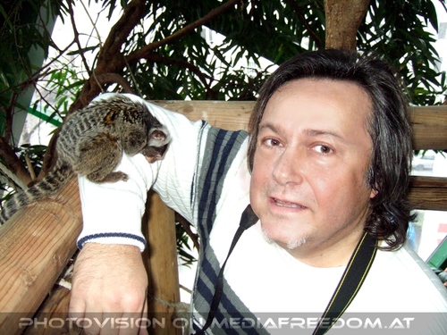 Mit Wei�b�schel�ffchen 2