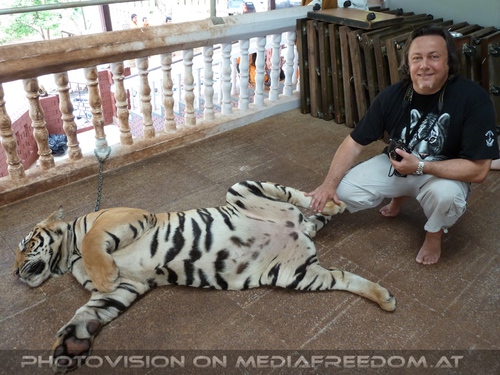 The B-Day of the Tigerman Pix 048: Charly Swoboda