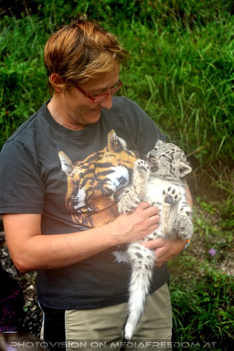 Begr��ung der Schneeleoparden-Zwillinge 28: Romana Goldhahn