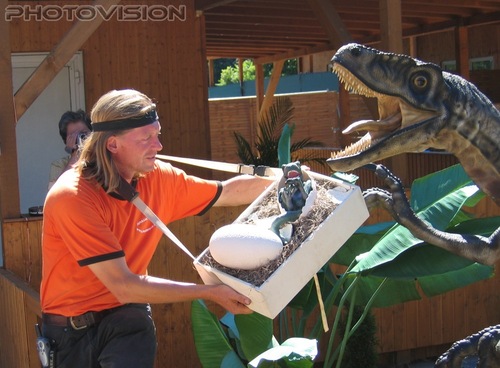 Saurierbaby - Mutter - Vater?