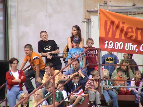 Spannung: Isabella Haller