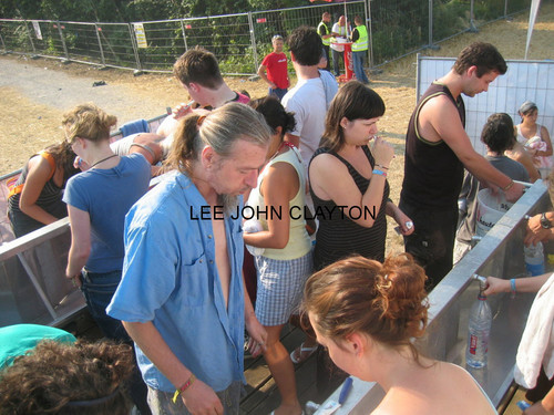 NUKE Zahnpflege am Morgen