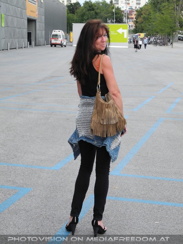 Walk to the Concert
