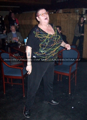 Strange kind of woman 06