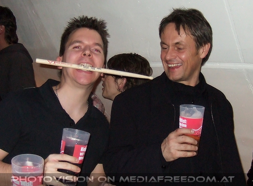 Trouble with the sweet drumstick stuff: Markus P.,Gerhard E.