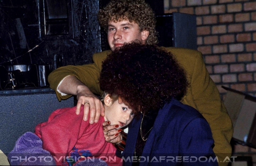 Sittin' on the dock of the bay