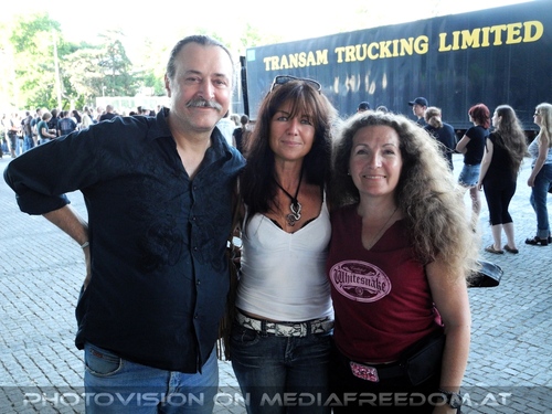 Waiting for an Alibi - Tour Pix 02: Wolfgang R.,Eva D.,Gabriele L.