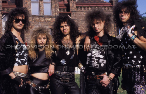 Power of the rock 03