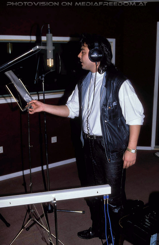 Bloody Flags: Pete de Oliviera (Peter Swoboda)