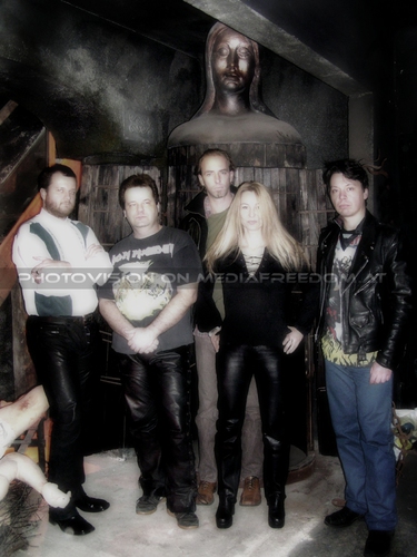 Out of the silent planet: Fritz Schmied,Bettina Brix,Gerald Bobolik