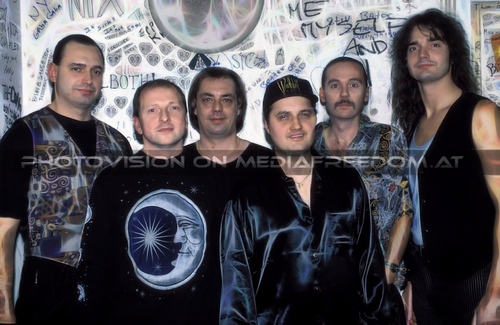 Doing the best 03: Harry Brix,Alex Mikulics,G�nter Prangl,Freddy Brix