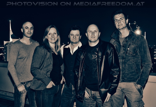 Vienna International Centre Roof Pix 08: Jochen,Doris  ,Bernd Bimashofer,Mike H,J�rgen Jester