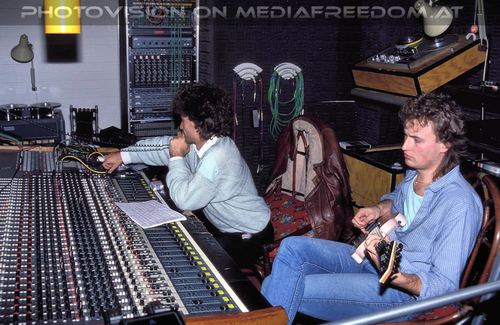 Fear of Reality: Georg Rinder, Herby Emergency (Herbert Aigner)