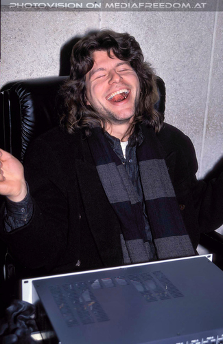 Warvisions: Peter Roberts (Peter Wucsits)