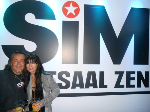 Opening Party 01