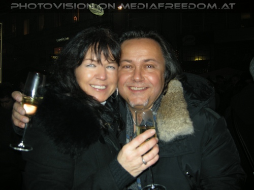 Prosit Neuja: Eva D.,Charly Swoboda