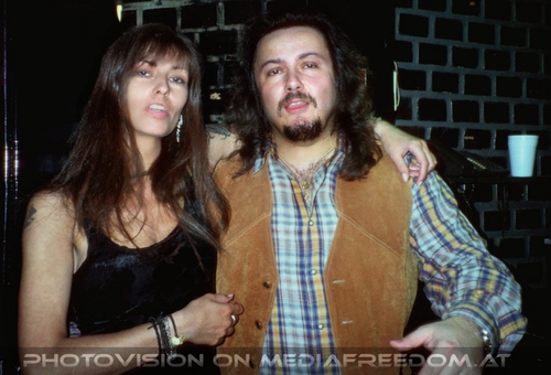 Team: Inge Barria McLennan,Charly Swoboda