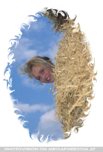 Doris - Stecknadelkopf im Heu....