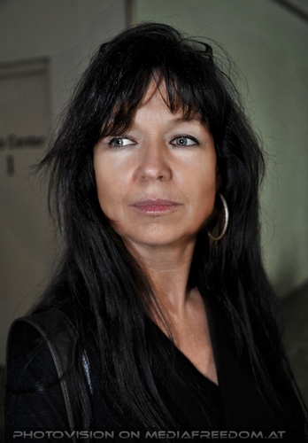 Beauties and Beasts 06: Eva D.