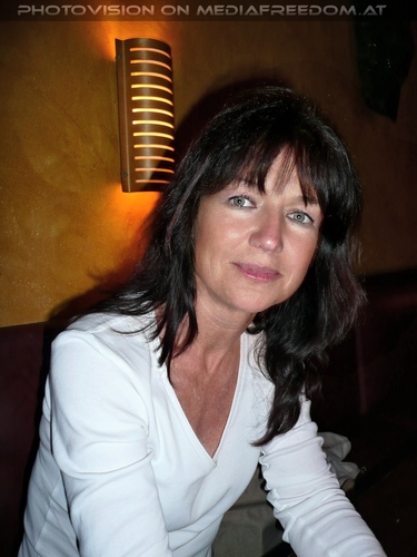 Living loving maid 02