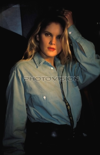 Isabella - Look in my eyes....