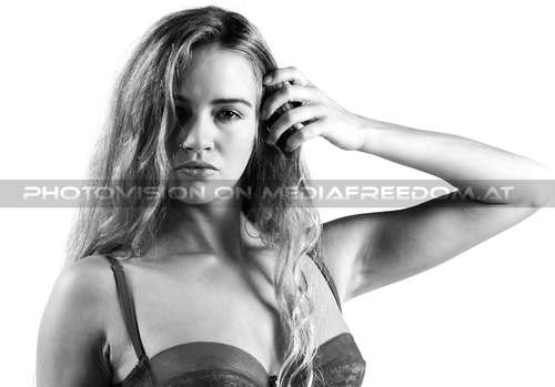 The red line 11: Wendy Night (Michaela Wolf)