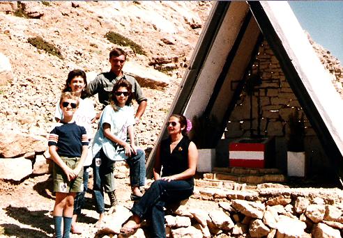 Ich hatte Kameraden: Mahnmal auf 2100 m Seeh�he