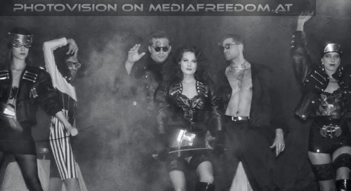 Sixty Six Fashion 04: Natascha Tagunoff,Robert Geher,Iris Geher