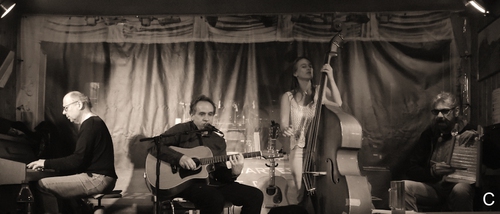 Blues: Arthur Fandl, Danny Chicago, Karin Daym, Wolf