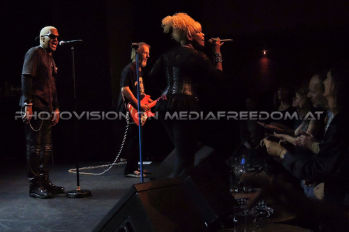 Finest 17: Glenn Doc Murdock,Gary Moses Mo Moore,Joyce Kennedy