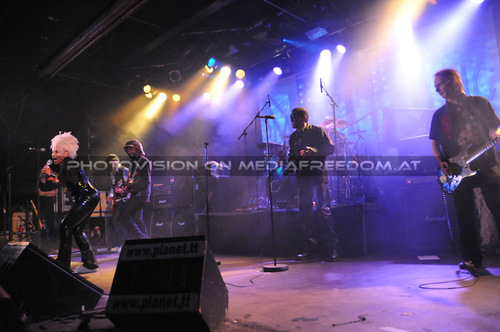 Can't fight the feeling