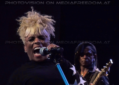 Too Funk for Rock, Too Rock for Funk 06: Joyce Kennedy, Juan Vandunk