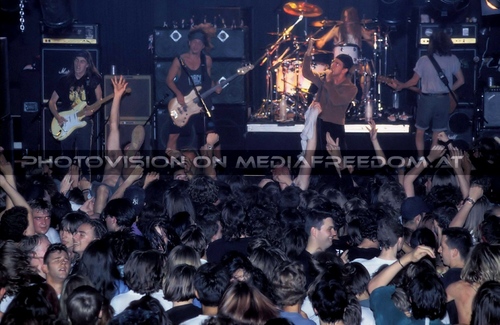 Ten - Tour 09: Eddie Vedder,Mike McCready,Jeff Ament,Dave Krusen,Stone Gossard