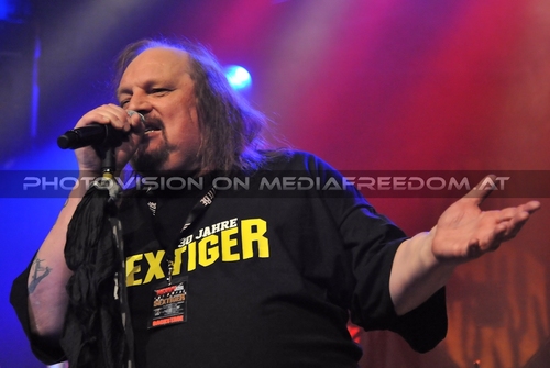 Heavy X-MAS Special 028