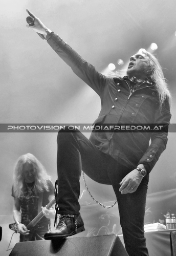 Into the Labyrinth 24: Doug Scarratt,Biff Byford