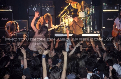 Ten - Tour 11: Eddie Vedder,Mike McCready,Jeff Ament,Dave Krusen,Stone Gossard