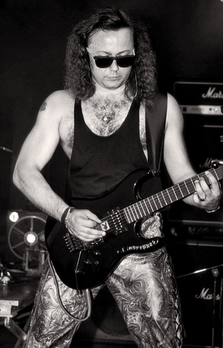 No fear...of reality 20: Charly F. Lovehurts (Charly Swoboda)