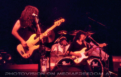 Stranger in Us All 2: Greg Smith,Chuck Burgi,Ritchi Blackmore