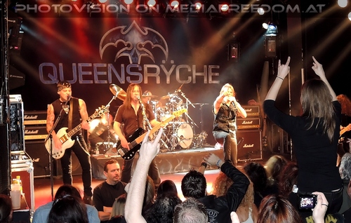 Queensryche 38