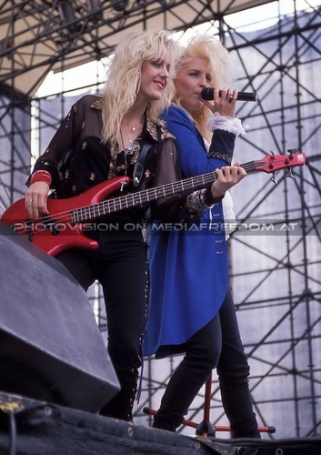 Rev it up 02: Share Perdersen,Janet Gardner