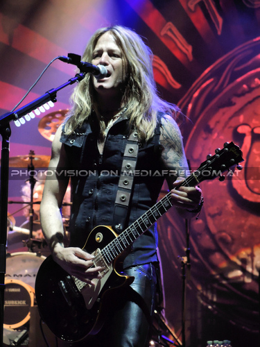 Forevermore 04: Doug Aldrich