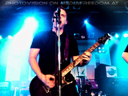 Life returns tour pix 13